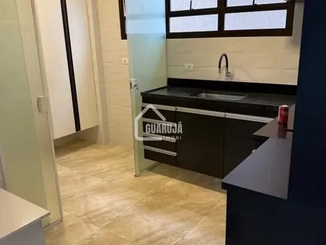Apartamento 2 quartos e 2 banheiros, à venda, no bairro Enseada em Guarujá