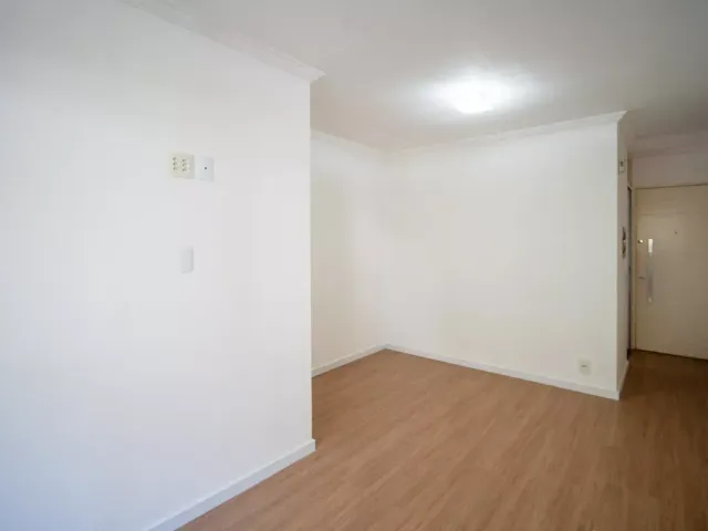 Apartamento com 56m² 3 quartos e 1 banheiro, para alugar, no bairro Jardim Santa Emília em São Paulo