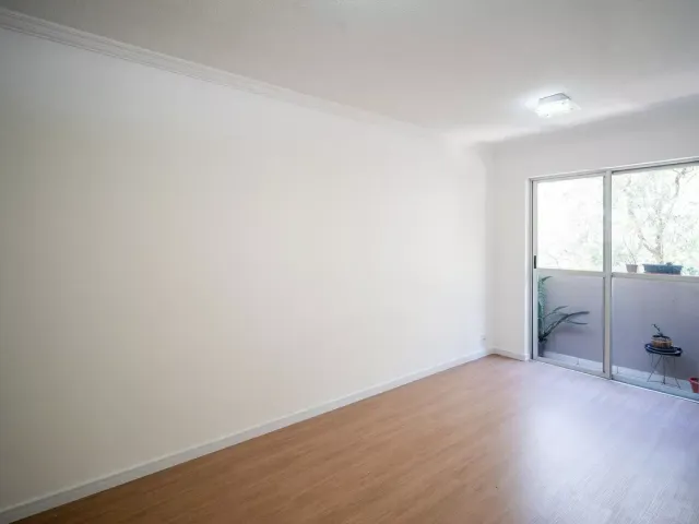 Apartamento com 56m² 3 quartos e 1 banheiro, para alugar, no bairro Jardim Santa Emília em São Paulo