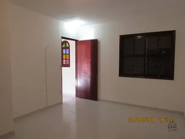 Apartamento 2 quartos e 1 banheiro, para alugar, no bairro Jardim Santa Paula em Cotia