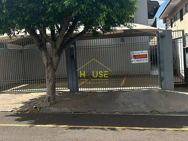 Apartamento 2 quartos e 1 banheiro, à venda, no bairro Jardim Universitário em Votuporanga