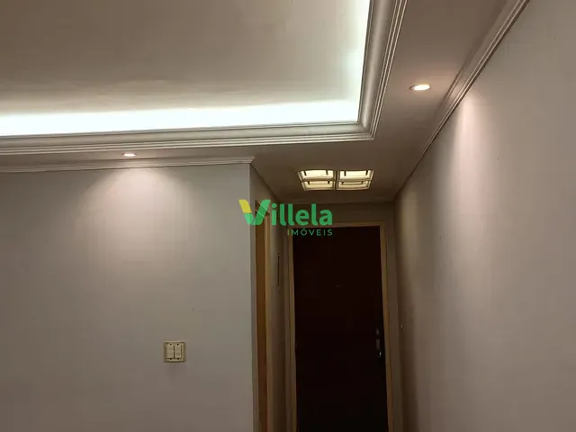 Apartamento 2 quartos e 1 banheiro, à venda, no bairro Vila Solar em Ferraz de Vasconcelos