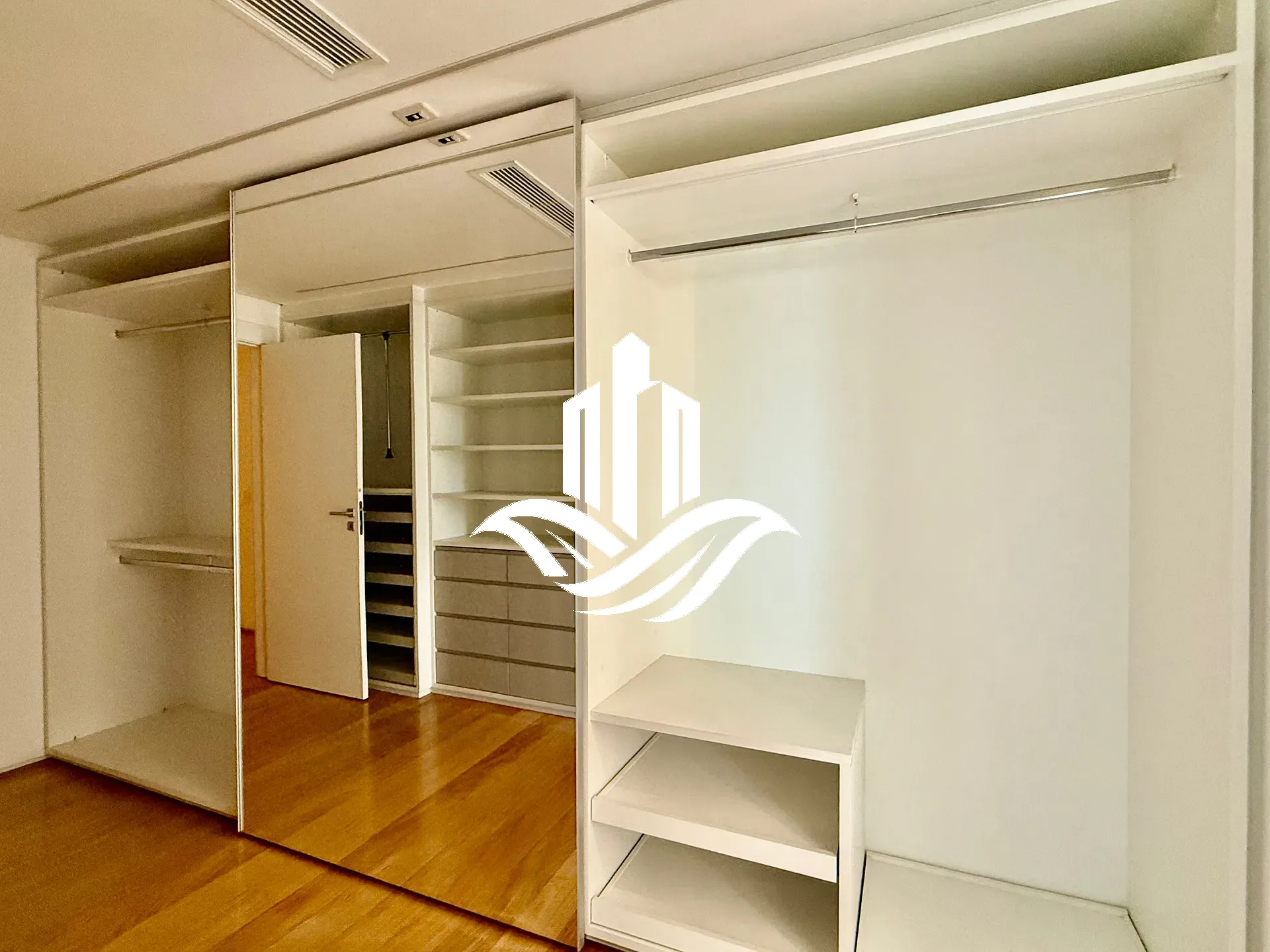 Apartamento, 4 quartos, 250 m² - Foto 32