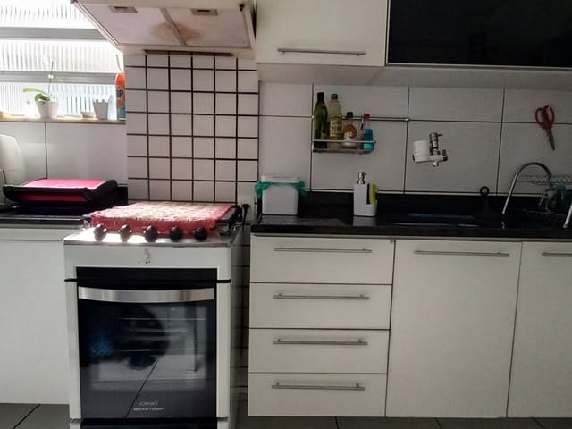 Apartamento com 65m² 2 quartos e 2 banheiros, à venda, no bairro Vila Valqueire em Rio de Janeiro