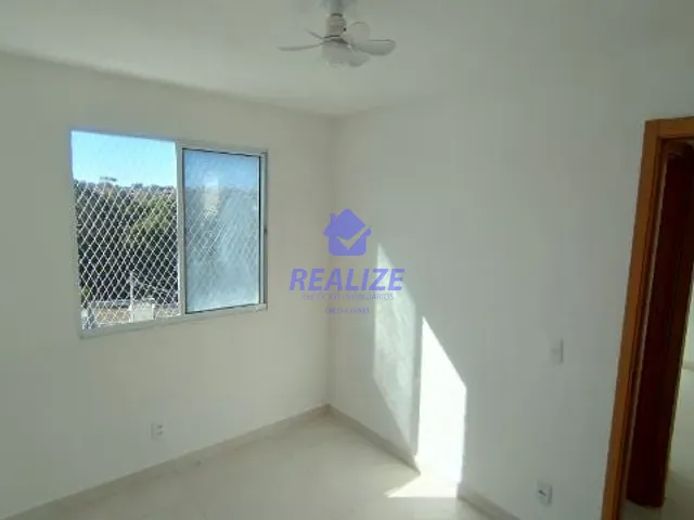 Apartamento com 40m² 2 quartos e 1 banheiro, à venda, no bairro Parque dos Pinheiros em Botucatu