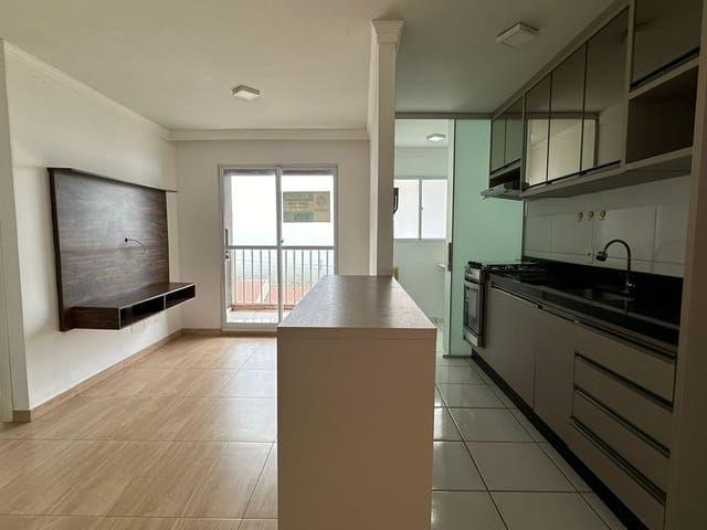 Apartamento com 45m² 2 quartos e 1 banheiro, à venda, no bairro Jardim Vitória em Cambé