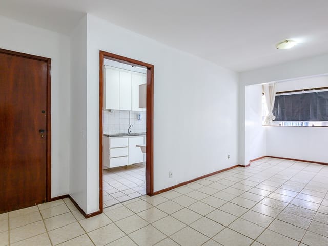 Apartamento 3 quartos e 2 banheiros, à venda, no bairro Setor Sudoeste em Brasília