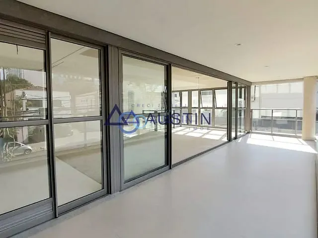 Apartamento 3 quartos e 6 banheiros, à venda, no bairro Jardim Paulista em São Paulo
