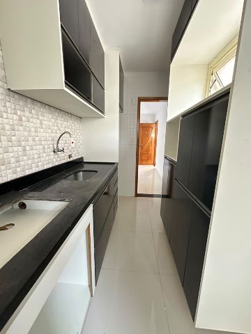 Apartamento 2 quartos e 1 banheiro, à venda, no bairro Jardim Santo André em Santo André