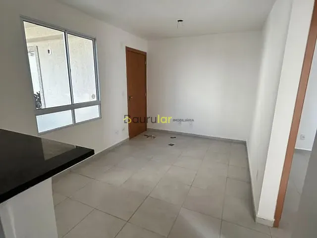 Apartamento 2 quartos e 1 banheiro, para alugar, no bairro Jardim Godoy em Bauru