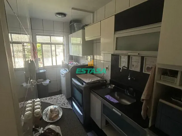 Apartamento 2 quartos e 1 banheiro, à venda, no bairro Freguesia (Jacarepaguá) em Rio de Janeiro