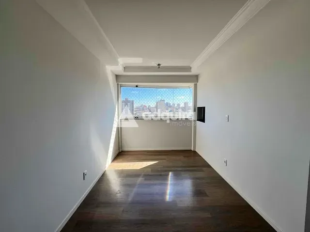Apartamento com 171m² 3 quartos e 2 banheiros, à venda, no bairro Centro em Ponta Grossa