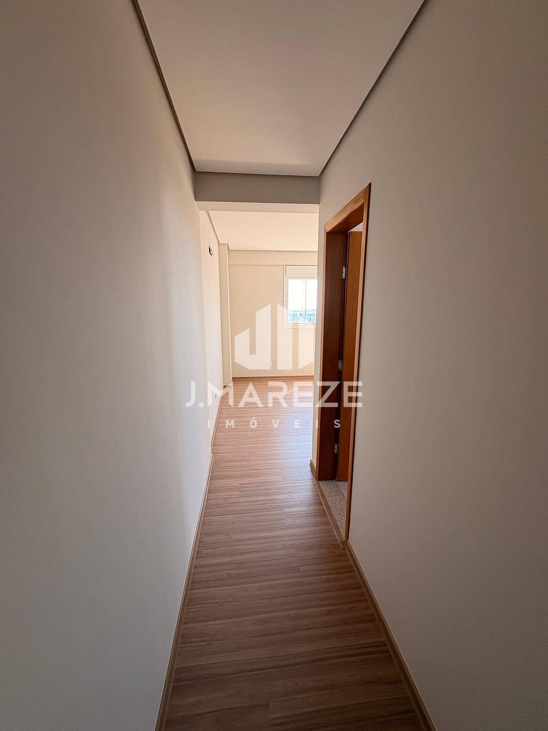 Apartamento à venda com 2 quartos, 83m² - Foto 4