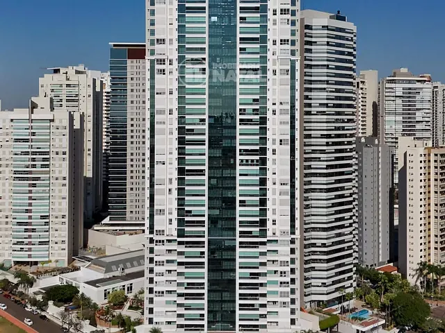 Apartamento com 618m² 4 quartos e 6 banheiros, à venda, no bairro Guanabara em Londrina