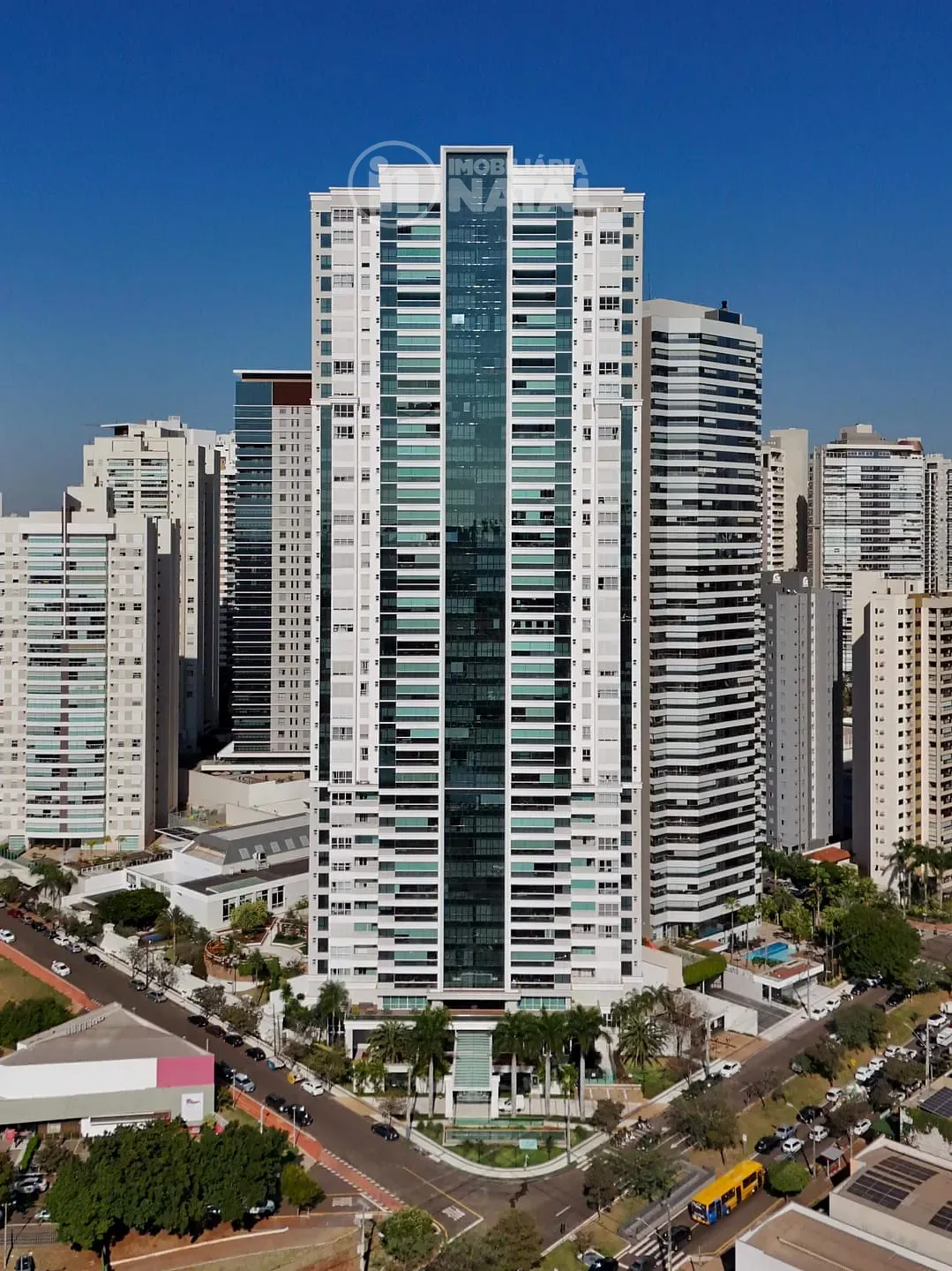 Apartamento, 4 quartos, 383 m² - Foto 2