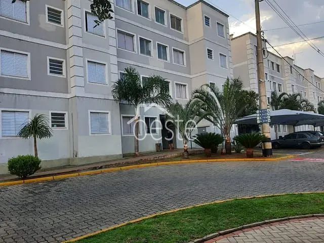 Apartamento com 45m² 2 quartos e 1 banheiro, à venda, no bairro Chácara Letônia em Americana