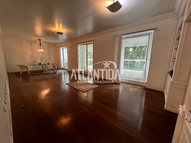 Apartamento com 224m² 3 quartos e 4 banheiros, à venda, no bairro Leblon em Rio de Janeiro