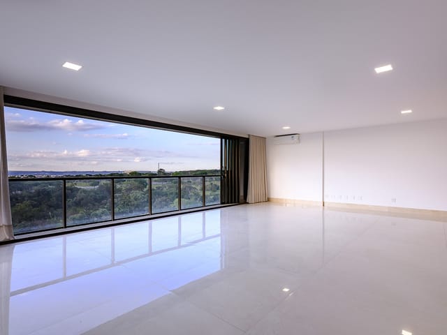 Apartamento 4 quartos e 6 banheiros, para alugar, no bairro Setor Sudoeste em Brasília