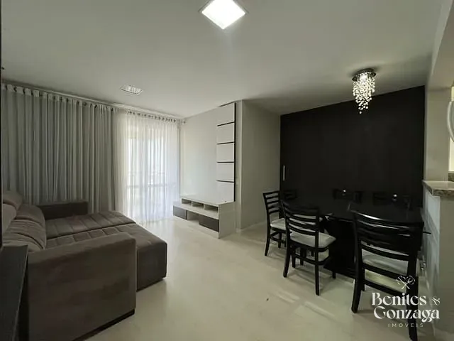 Apartamento 3 quartos e 2 banheiros, para alugar, no bairro Zona 08 em Maringá