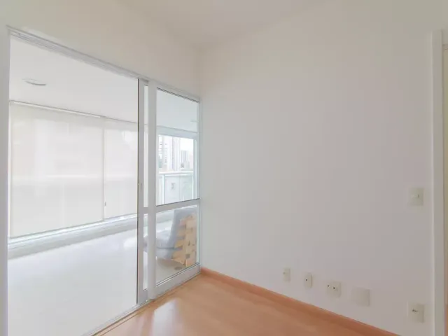 Apartamento 1 quarto e 1 banheiro, à venda, no bairro Vila Mariana em São Paulo