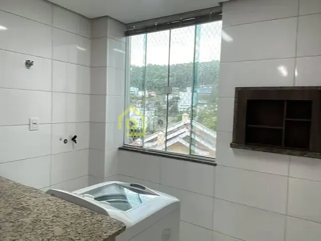 Apartamento 2 quartos e 1 banheiro, para alugar, no bairro Liberdade em Concórdia