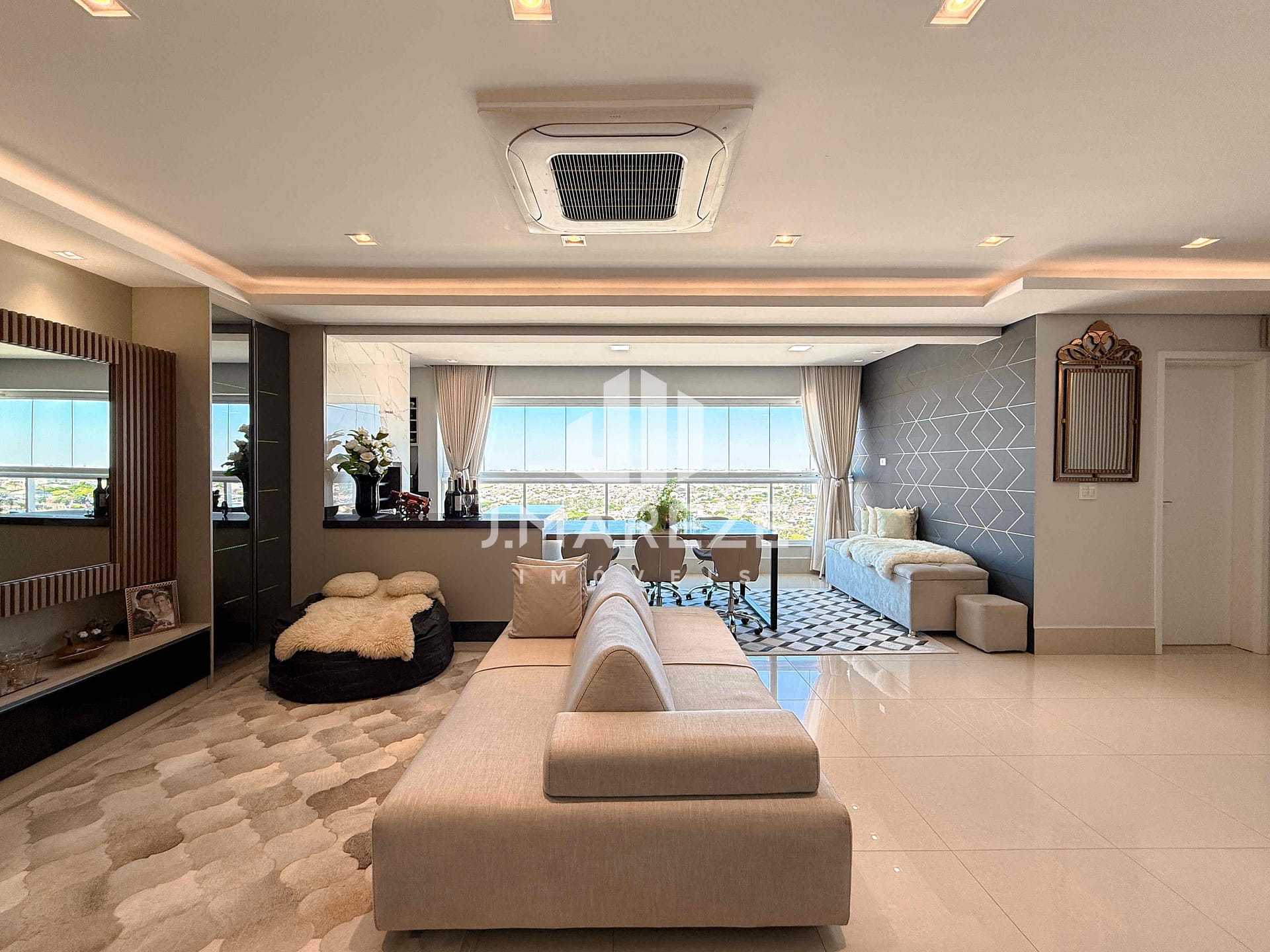 Apartamento, 3 quartos, 144 m² - Foto 1