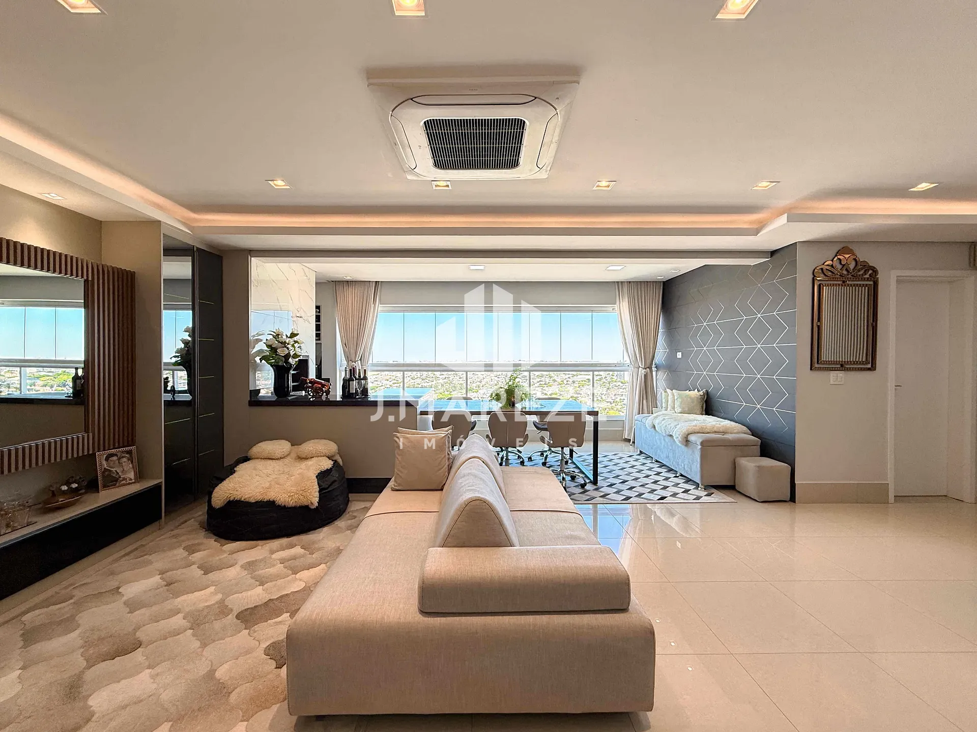 Apartamento, 3 quartos, 144 m² - Foto 1