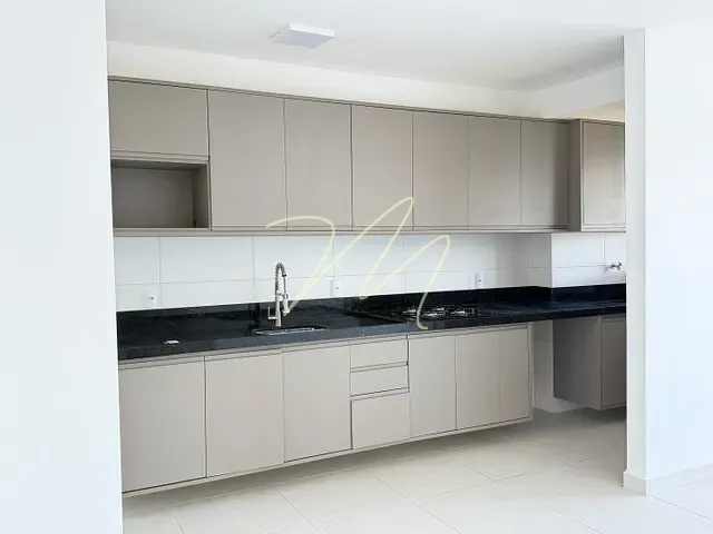 Apartamento 3 quartos e 2 banheiros, para alugar, no bairro Nossa Senhora da Vitória em Ilhéus