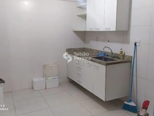 Apartamento com 96m² 2 quartos e 1 banheiro, à venda, no bairro Centro em Três Rios