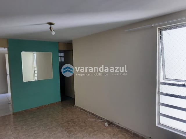 Apartamento 2 quartos e 1 banheiro, para alugar, no bairro Jardim Marica em Mogi das Cruzes