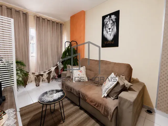 Apartamento 2 quartos e 1 banheiro, à venda, no bairro Parque Moscoso em Vitória