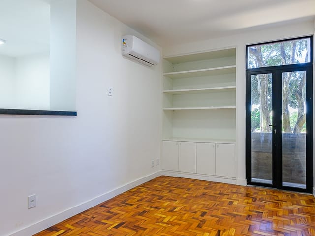 Apartamento 2 quartos e 1 banheiro, à venda, no bairro Asa Sul em Brasília