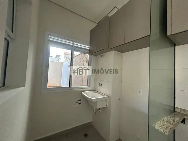 Apartamento com 117m² 2 quartos e 2 banheiros, à venda, no bairro Residencial Parque Granja Cecília B em Bauru