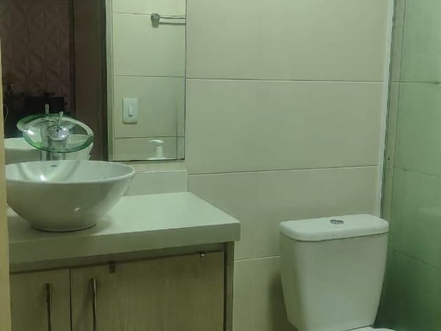 Apartamento 2 quartos e 1 banheiro, à venda, no bairro Jardim Santa Teresa em Mogi das Cruzes