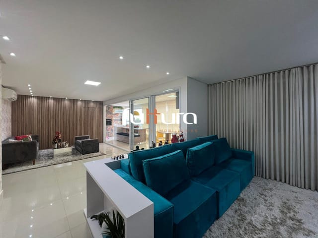 Apartamento 3 quartos e 4 banheiros, à venda, no bairro Setor Bueno em Goiânia