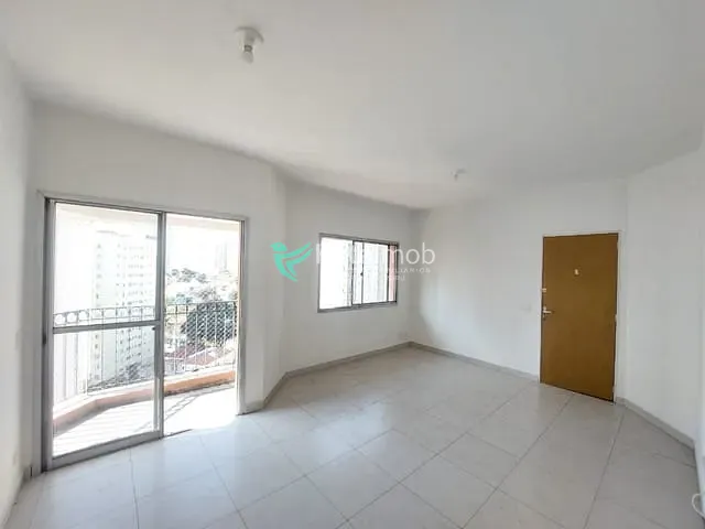 Apartamento 3 quartos e 2 banheiros, à venda, no bairro Chácara Inglesa em São Paulo