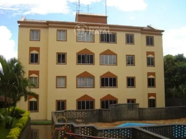 Apartamento com 103m² 3 quartos e 1 banheiro, à venda, no bairro Parque Jamaica em Londrina