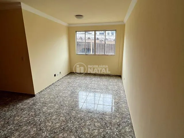 Apartamento com 103m² 3 quartos e 1 banheiro, à venda, no bairro Parque Jamaica em Londrina