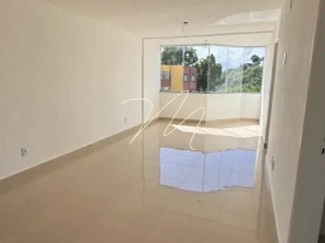 Apartamento 3 quartos e 2 banheiros, à venda, no bairro Esperança em Ilhéus