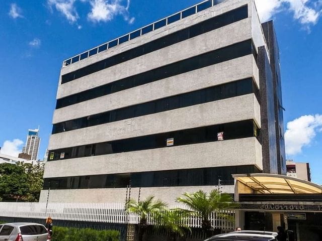 Apartamento 4 quartos e 1 banheiro, à venda, no bairro Cabo Branco em João Pessoa