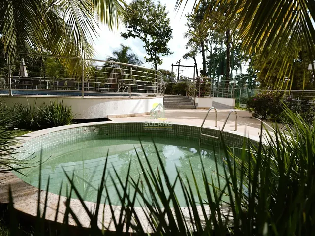Apartamento 4 quartos e 4 banheiros, para alugar, no bairro Setor Bueno em Goiânia