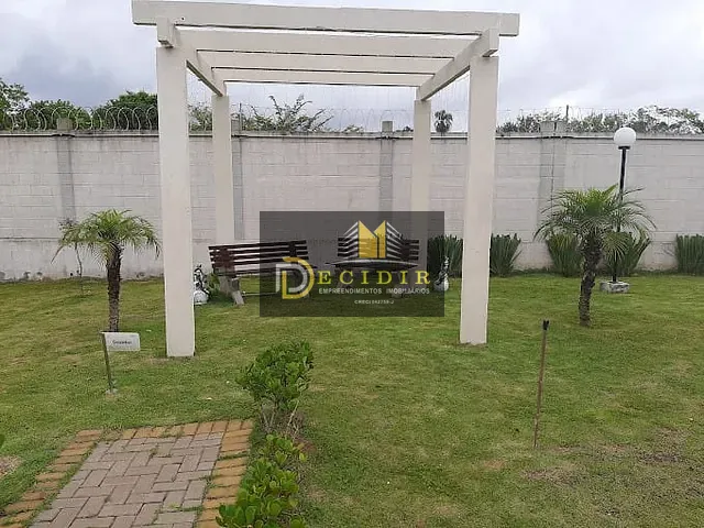 Apartamento 2 quartos e 1 banheiro, para alugar, no bairro Parque Santa Rosa em Suzano