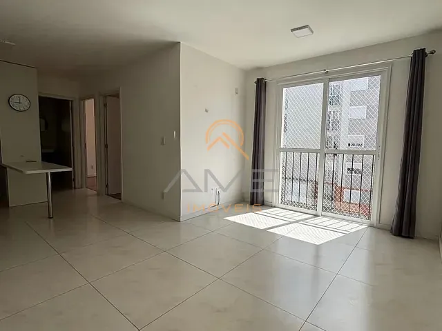 Apartamento 2 quartos e 1 banheiro, à venda, no bairro São Gonçalo em Pelotas