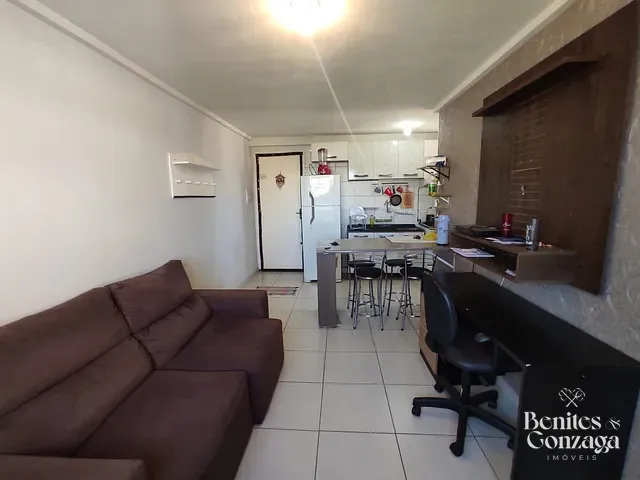 Apartamento 2 quartos e 1 banheiro, à venda, no bairro Parque Tarumã em Maringá