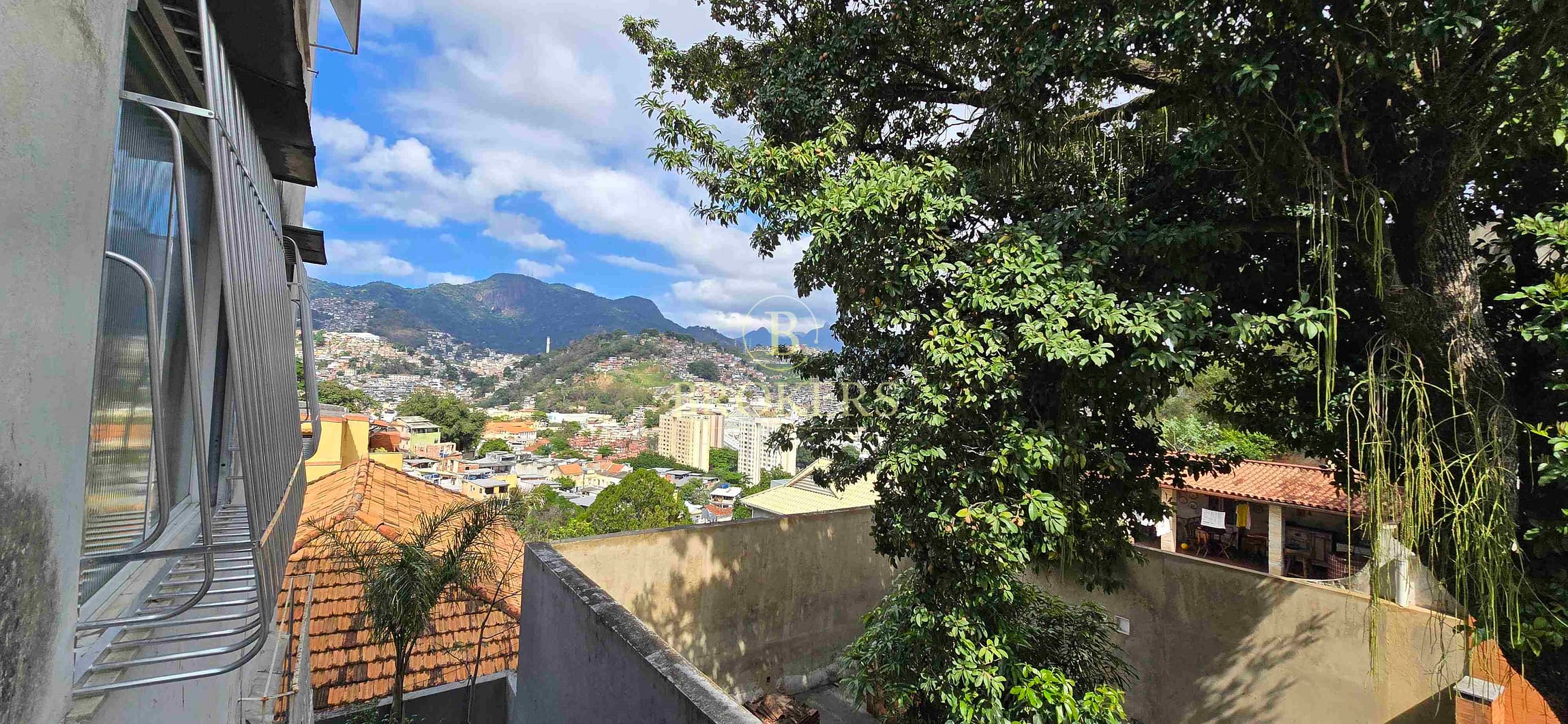 Exclusividade em Santa Teresa! Apartamento 2 quartos à venda, Largo das Neves, Rio de Janeiro.