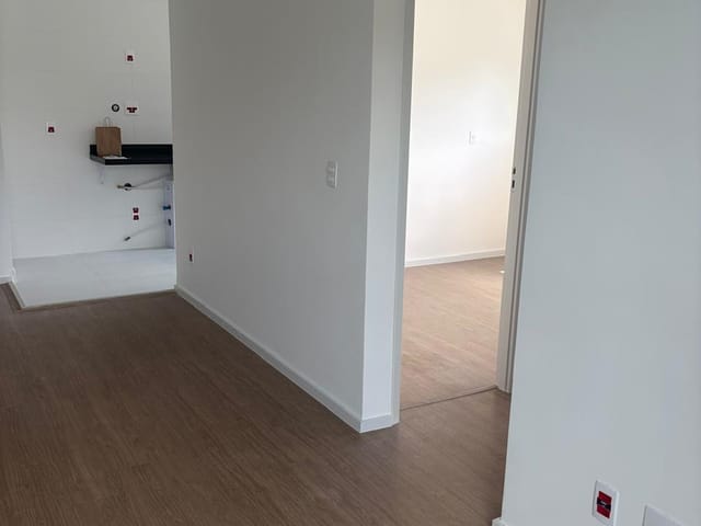 Apartamento 2 quartos e 1 banheiro, à venda, no bairro Vila Mogilar em Mogi das Cruzes