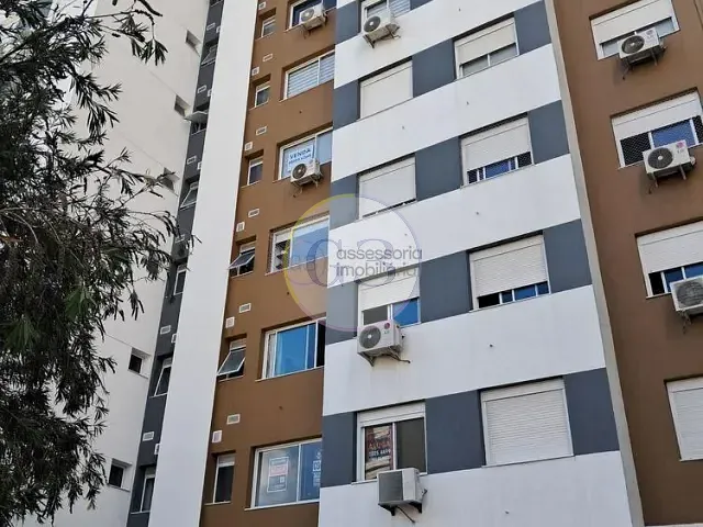 Apartamento com 92m² 2 quartos e 2 banheiros, para alugar, no bairro Areal em Pelotas