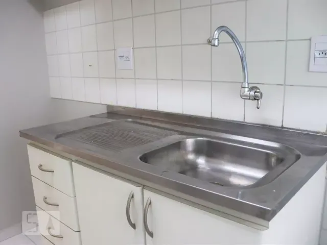 Apartamento 2 quartos e 1 banheiro, à venda, no bairro Vila Firmiano Pinto em São Paulo