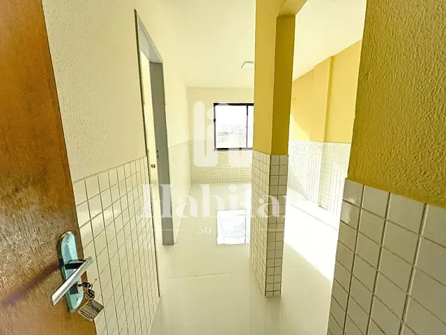 Apartamento 1 quarto e 1 banheiro, para alugar, no bairro Farolândia em Aracaju