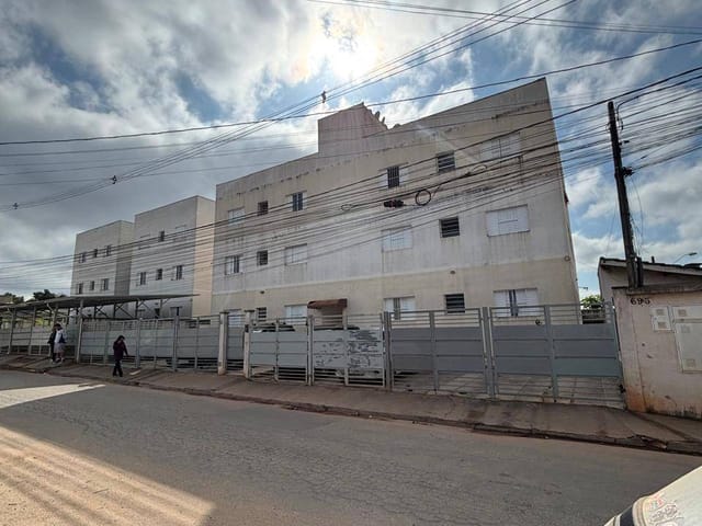 Apartamento 2 quartos e 1 banheiro, para alugar, no bairro Nova Trieste em Jarinu